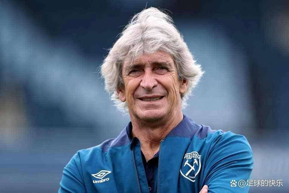 封神！72岁佩莱格里尼续约贝蒂斯至2027，拒沙特2亿肥约，用5年把鱼腩带成欧战常客